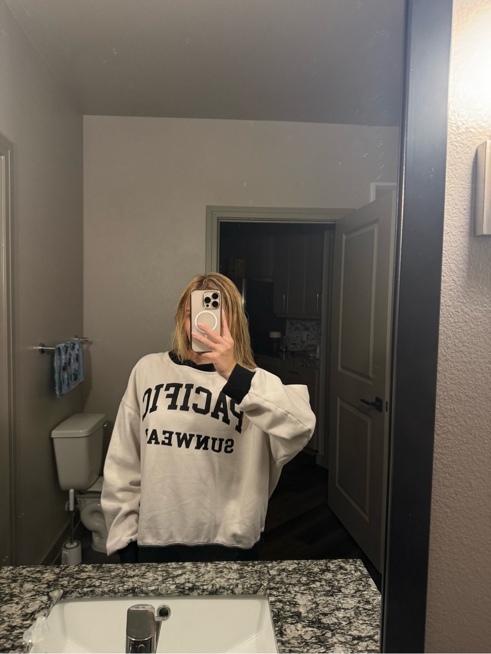 Pacsun White & Black Crewneck Sweatshirt